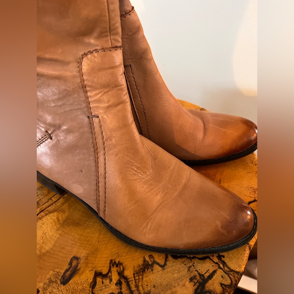 Franco Sarto genuine leather high boots size 7.5 very little wear